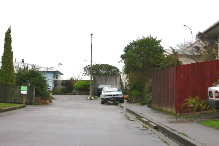 Photo of property in 7 Dahlstrom Grove, Kelvin Grove, Palmerston North, 4414