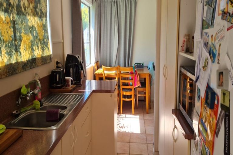 Photo of property in 1/21 Capricorn Place, Browns Bay, Auckland, 0630