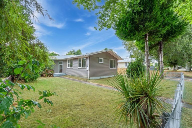 Photo of property in 50 Te Rangitautahanga Road, Turangi, 3334