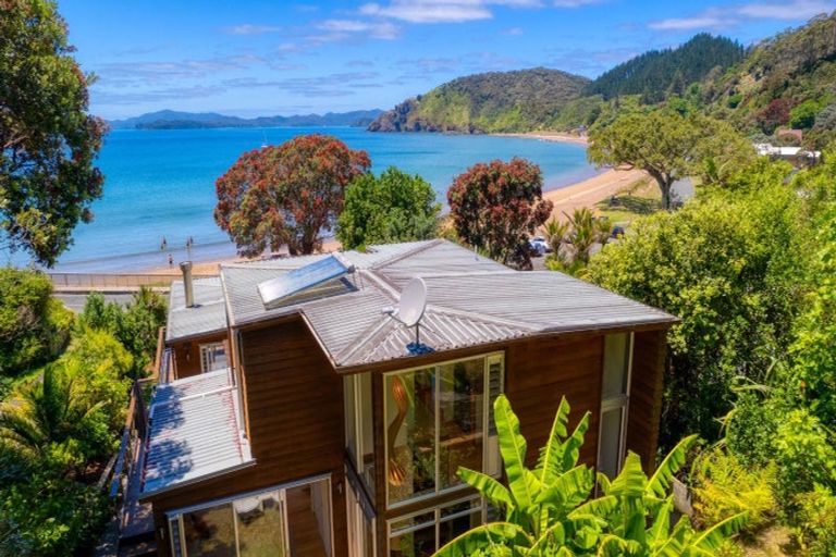 Photo of property in 53 Long Beach Road, Russell, 0202