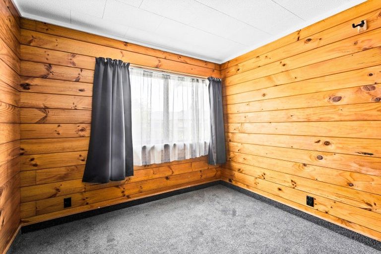 Photo of property in 4/2 Lee Road, Taradale, Napier, 4112