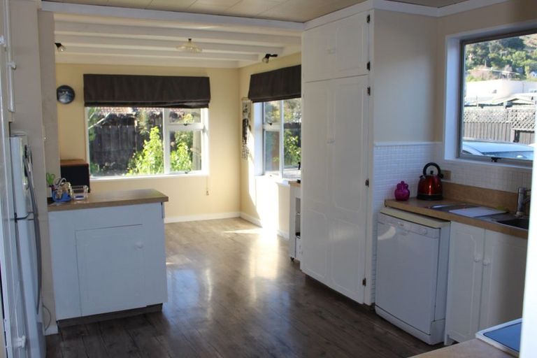 Photo of property in 266 Centaurus Road, Hillsborough, Christchurch, 8022