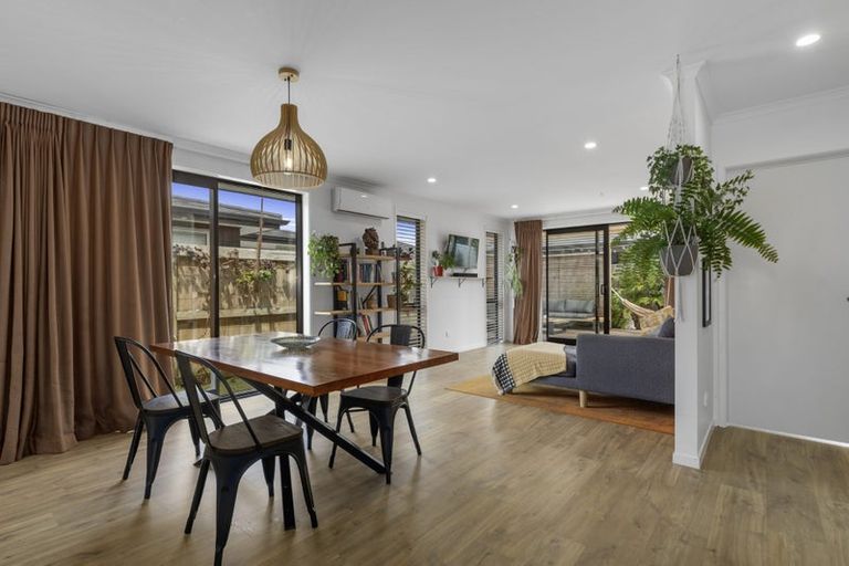 Photo of property in 41 Hills View Drive, Papamoa, 3118