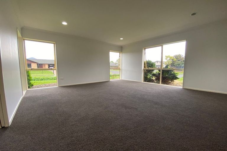 Photo of property in 3 Cairns Crescent, Rototuna, Hamilton, 3210