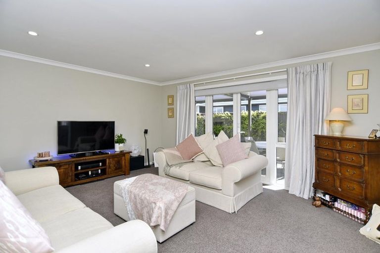 Photo of property in 24 Macphail Avenue, Rangiora, 7400
