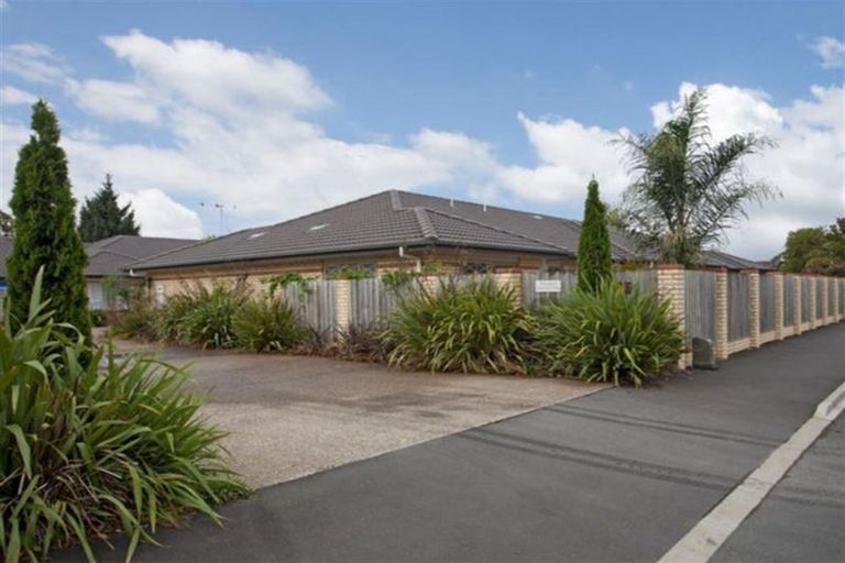 Photo of property in 12/201 Massey Street, Frankton, Hamilton, 3204