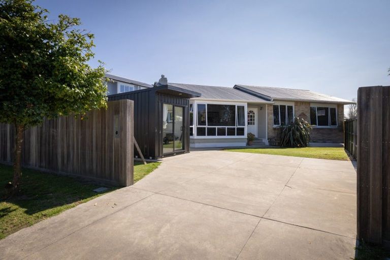 Photo of property in 17 Carysfort Street, Mount Maunganui, 3116