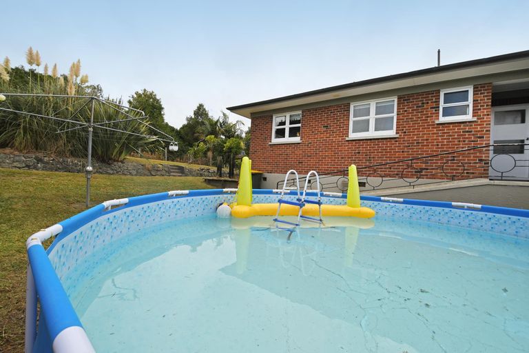 Photo of property in 53 Rodney Street, Wellsford, 0900