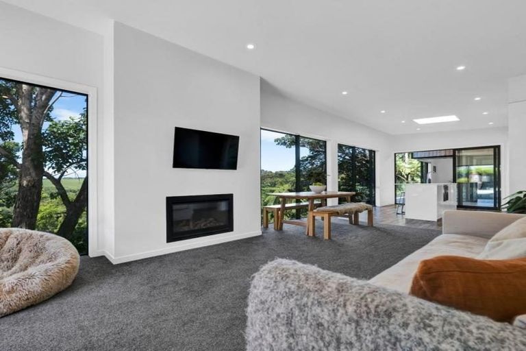 Photo of property in 133/2 Wairau Road, Oakura, 4374