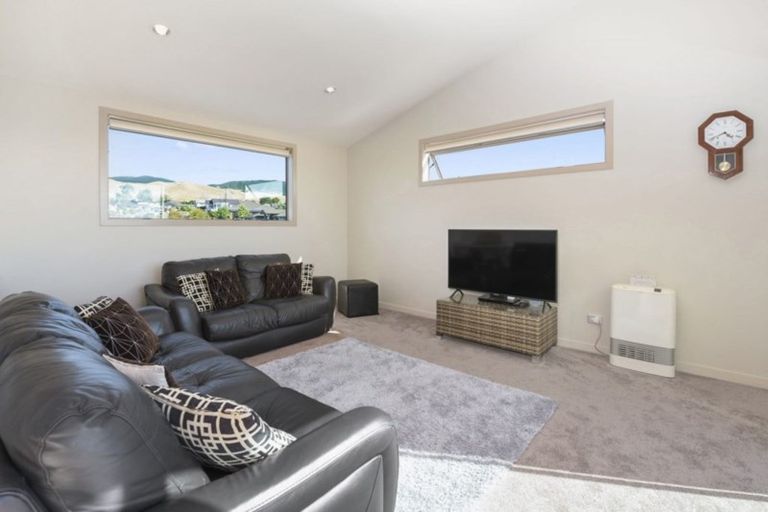 Photo of property in 15 Devoy Drive, Owhata, Rotorua, 3010