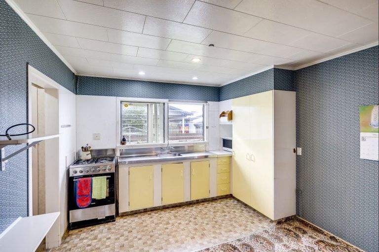 Photo of property in 2/108 Charlotte Crescent, Mayfair, Hastings, 4122