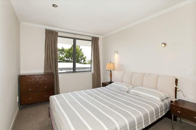 Photo of property in 360d Kohimarama Road, Saint Heliers, Auckland, 1071