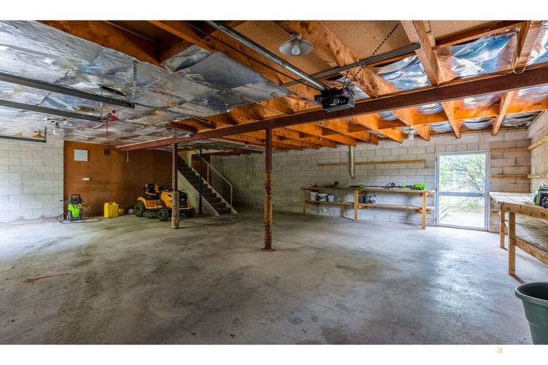 Photo of property in 5 Hayes Street, Waimate, 7924