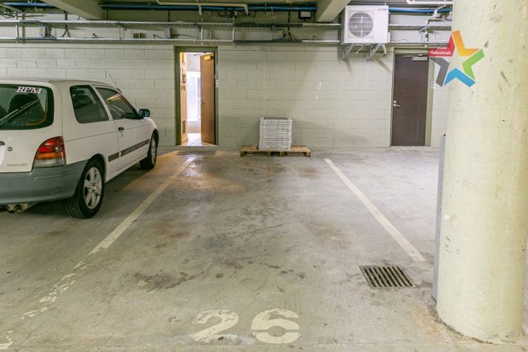 Photo of property in Mendosa Terraces Apartments, 26/9 Ebor Street, Te Aro, Wellington, 6011