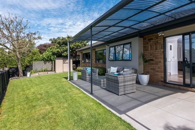 Photo of property in 5 Kalgan Place, Burswood, Auckland, 2013