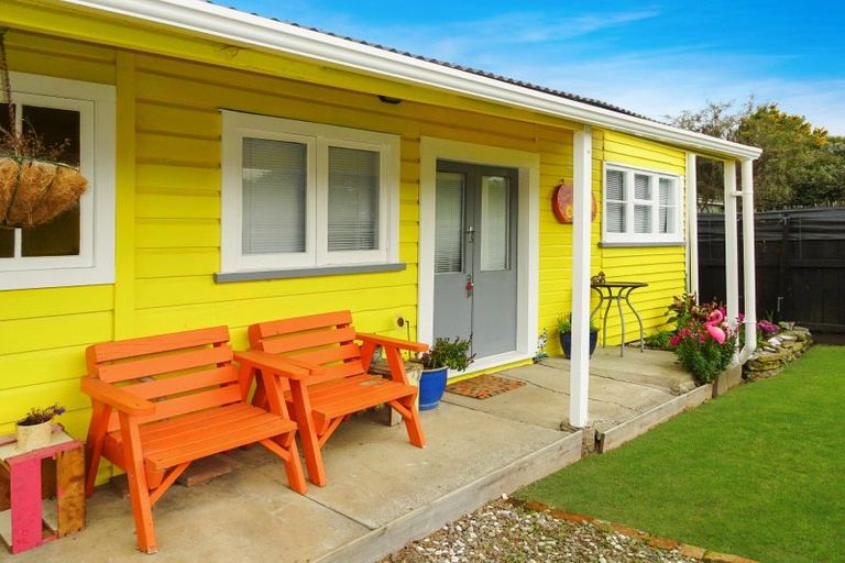 Photo of property in 36 Robinson Street, Foxton, 4814