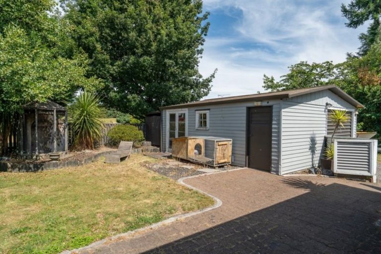 Photo of property in 28 Invergarry Road, Hilltop, Taupo, 3330