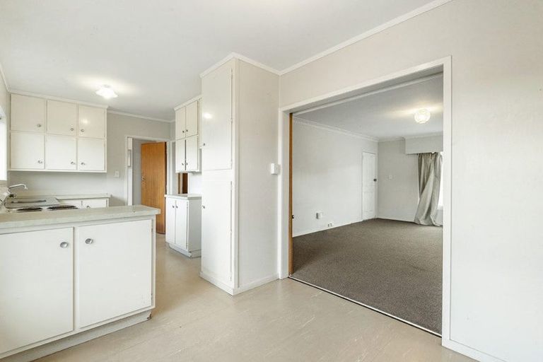 Photo of property in 11 Waitemata Road, Hauraki, Auckland, 0622