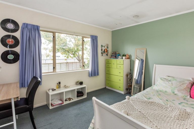 Photo of property in 143a Te Mata Road, Havelock North, 4130