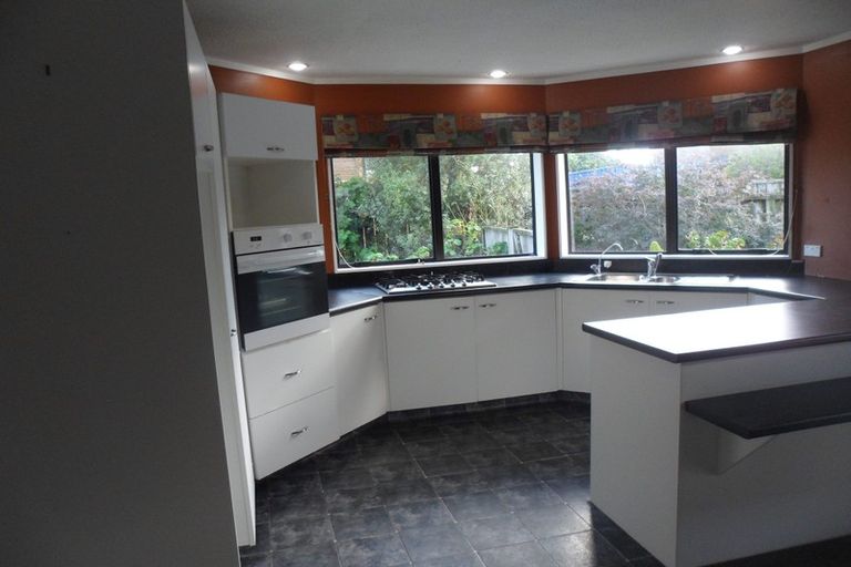 Photo of property in 22 Saint James Court, Paraparaumu, 5032