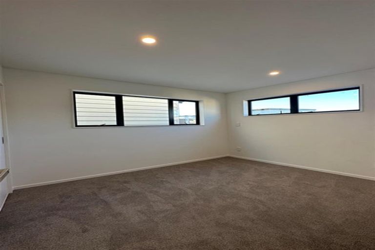 Photo of property in 103b Grove Road, Papakura, 2110