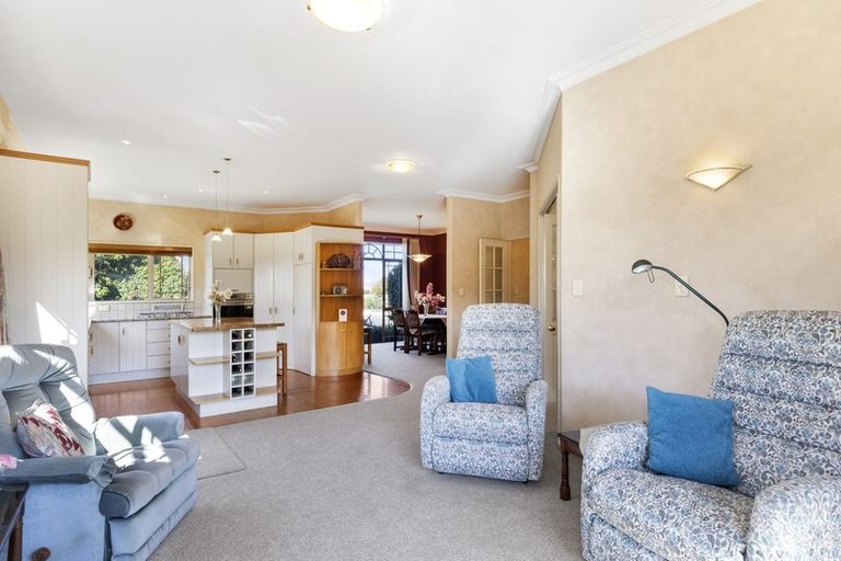 Photo of property in 28 Plateau Heights, Mount Maunganui, 3116