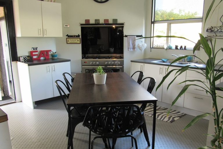 Photo of property in 42 Waihi Road, Hawera, 4610