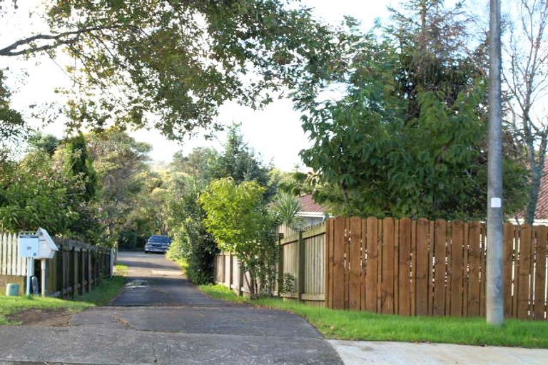 Photo of property in 1/31 Pegler Drive, Howick, Auckland, 2014