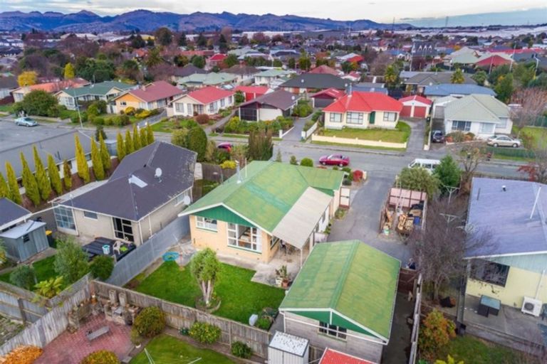 Photo of property in 3 Kathleen Crescent, Hornby, Christchurch, 8042