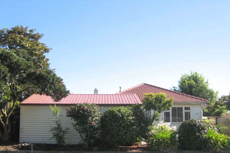 Photo of property in 45 Winters Road, Redwood, Christchurch, 8051