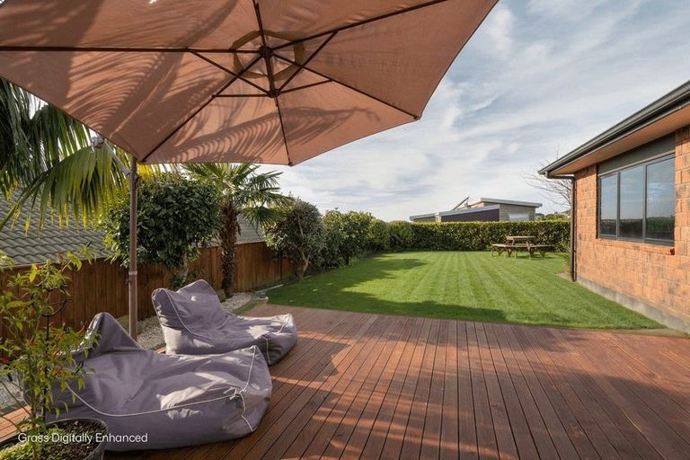 Photo of property in 11 Holyoake Terrace, Omokoroa, 3114