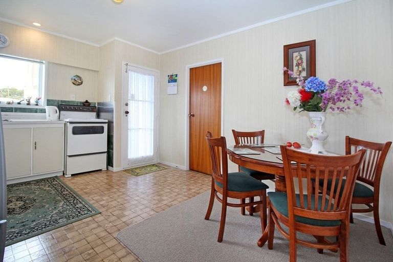Photo of property in 10a Hillcrest Road, Papatoetoe, Auckland, 2025