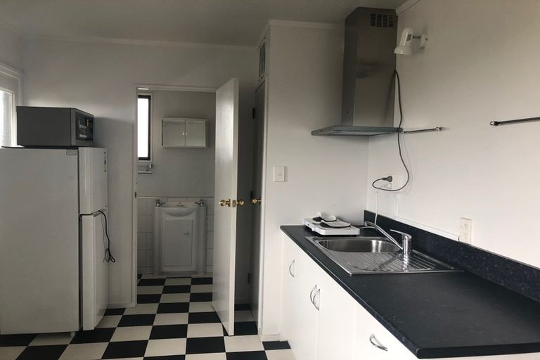 Photo of property in 27b Dominica Crescent, Grenada Village, Wellington, 6037