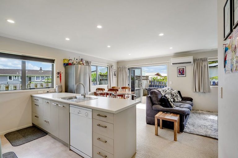 Photo of property in 160 Mahoe Street, Melville, Hamilton, 3206