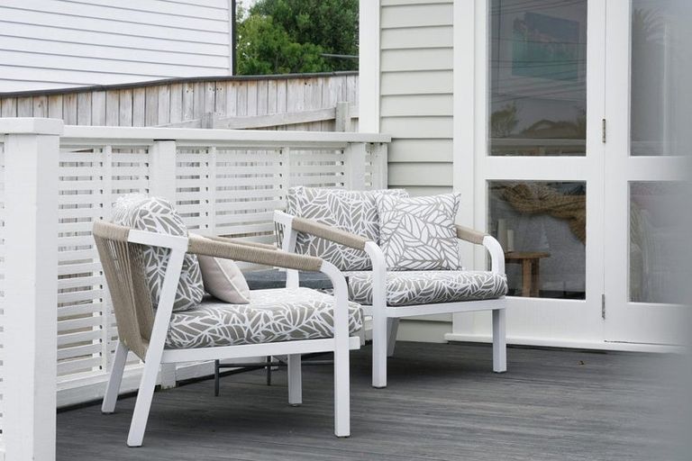 Photo of property in 38 Gray Avenue, Paraparaumu Beach, Paraparaumu, 5032