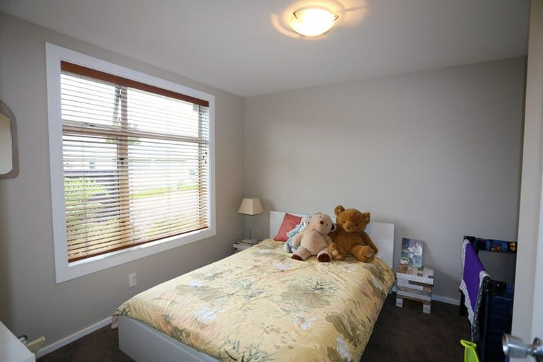 Photo of property in 102c Isleworth Road, Bishopdale, Christchurch, 8053
