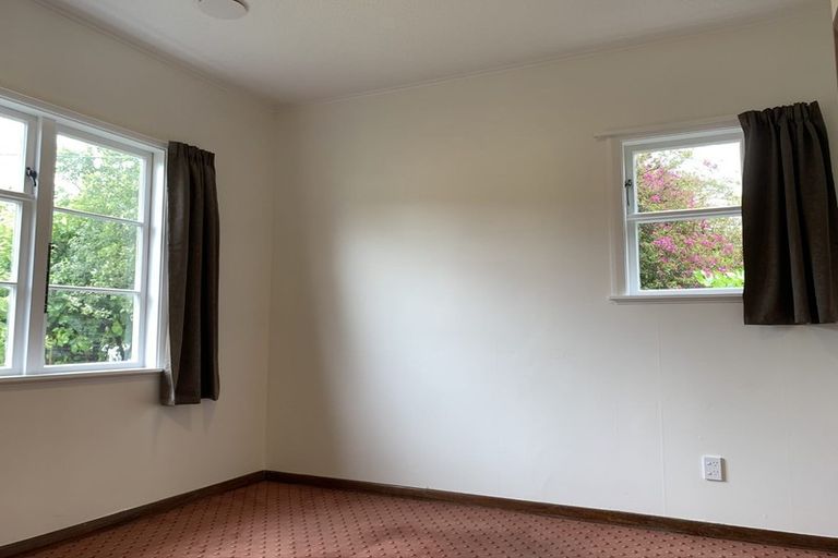Photo of property in 139 Oxford Terrace, Epuni, Lower Hutt, 5011