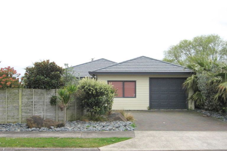 Photo of property in 18 Protea Crescent, Whitianga, 3510