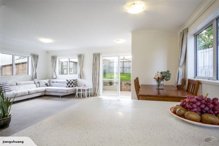 Photo of property in 58c Don Buck Road, Massey, Auckland, 0614