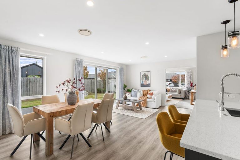 Photo of property in 14 Saxby Lane, Halswell, Christchurch, 8025