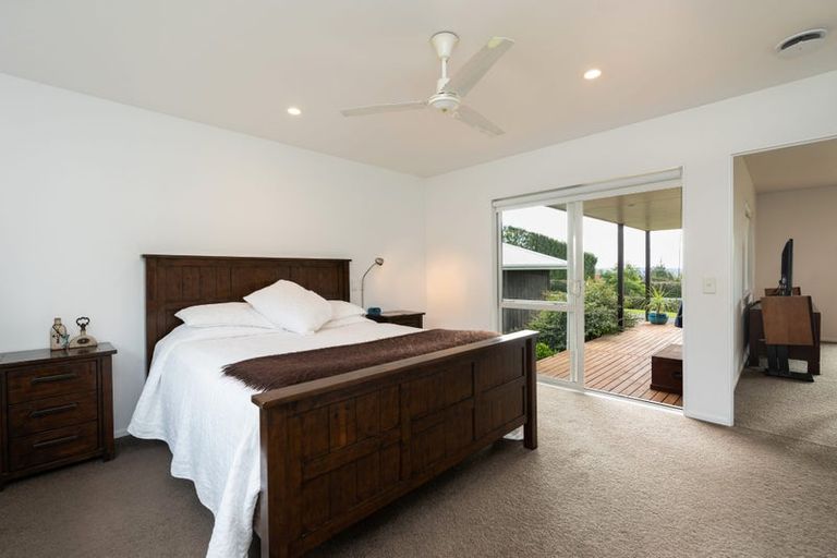 Photo of property in 25 Cottle Hill Drive, Kerikeri, 0293
