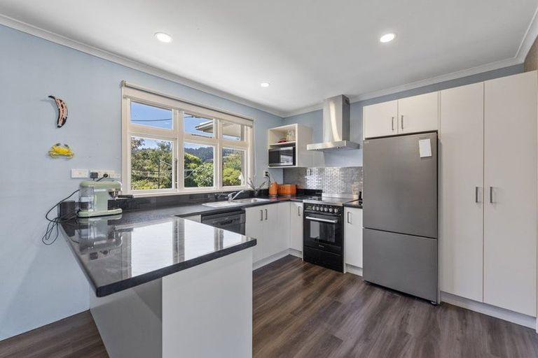 Photo of property in 54 Hall Road, Sawyers Bay, Port Chalmers, 9023