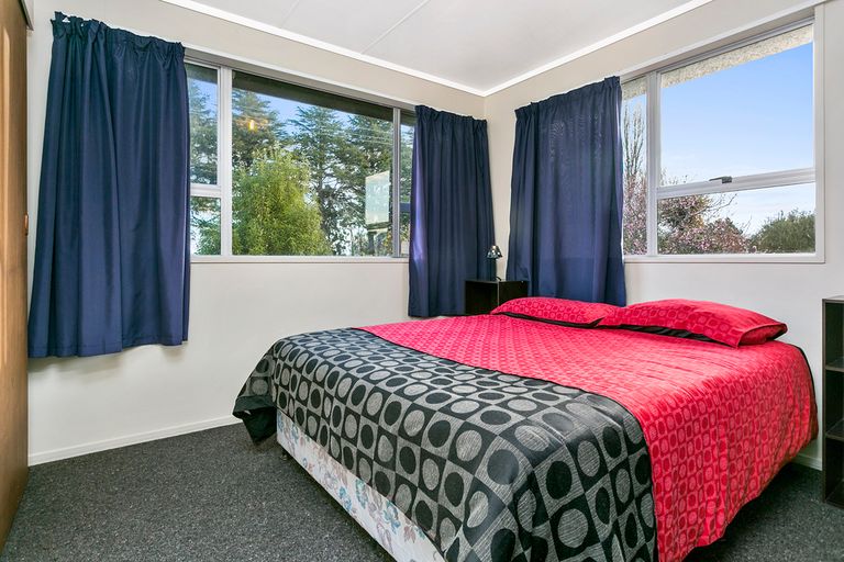 Photo of property in 100 Thornton Road, Cambridge, 3434