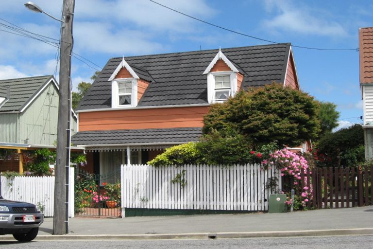 Photo of property in 87 London Street, Lyttelton, 8082