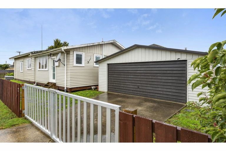 Photo of property in 7 Cureton Street, Morrinsville, 3300