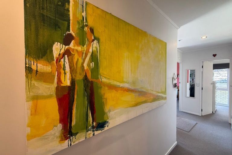 Photo of property in 108 Mountbatten Avenue, Hillcrest, Auckland, 0627