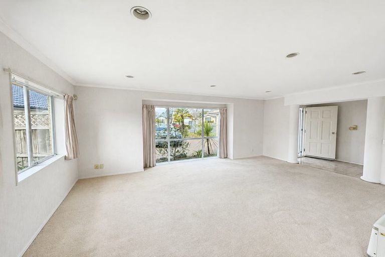 Photo of property in 57 Cantora Avenue, Northpark, Auckland, 2013