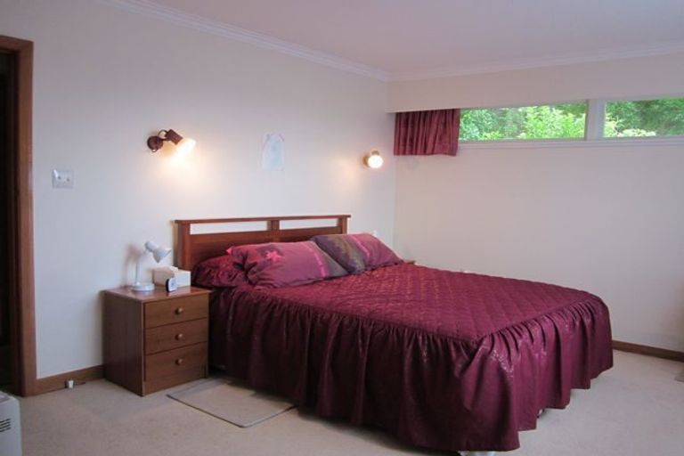 Photo of property in 1 Kohima Drive, Khandallah, Wellington, 6035