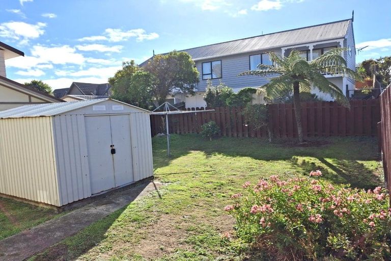 Photo of property in 2/53 Clifford Road, Johnsonville, Wellington, 6037
