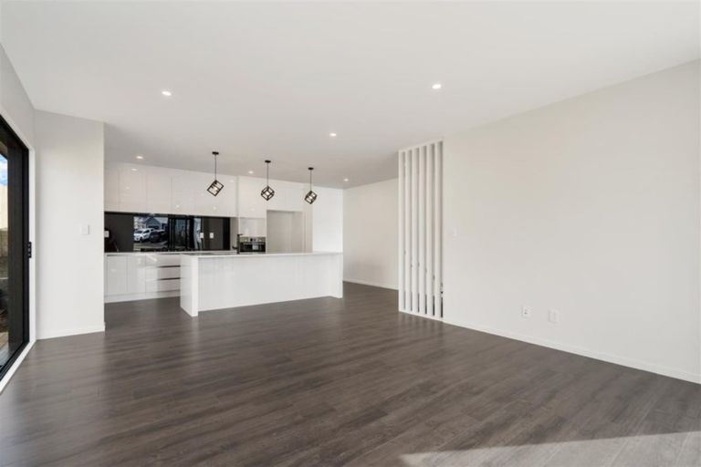 Photo of property in 124 Parkview Drive, Gulf Harbour, Whangaparaoa, 0930